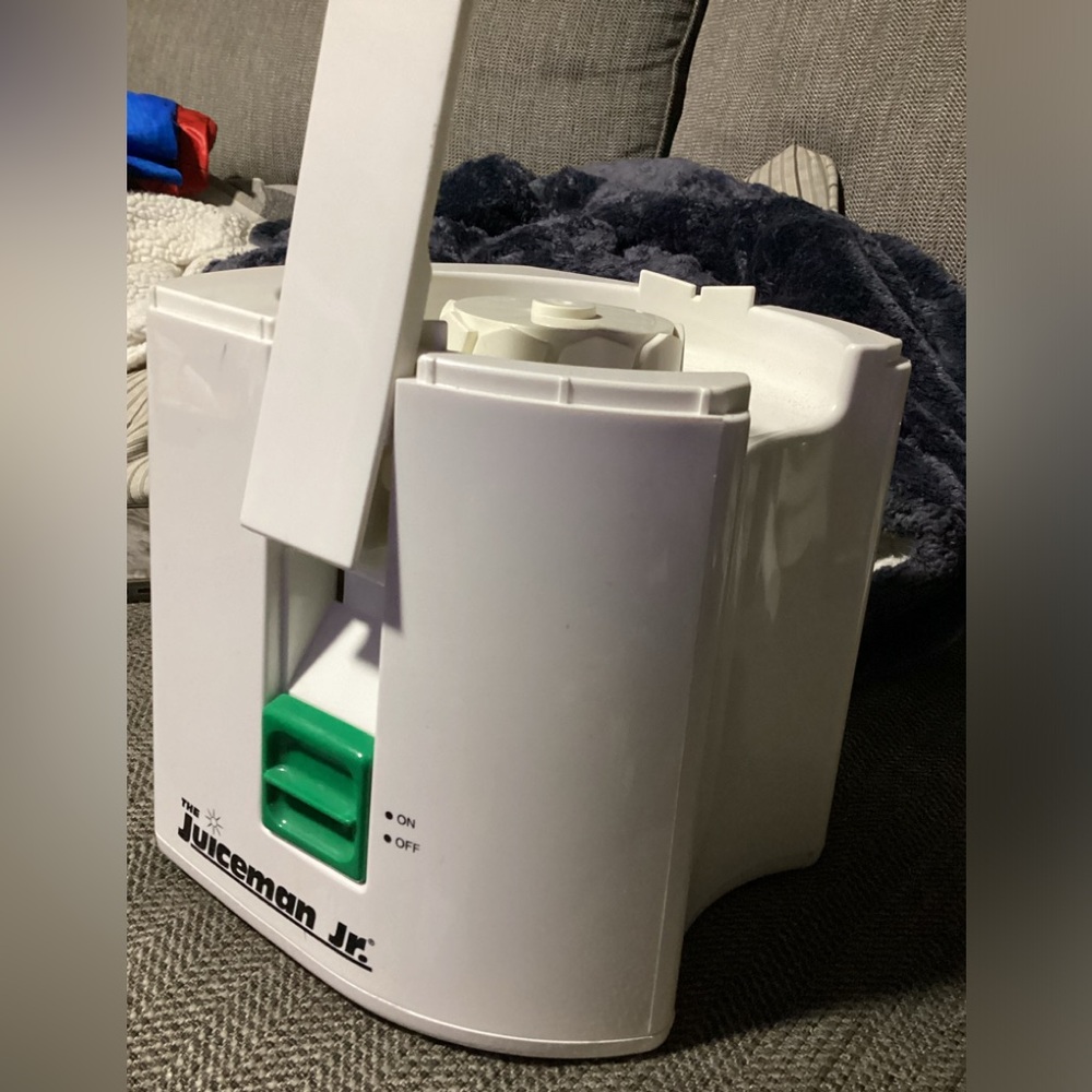 The Juiceman JR (JM-1C) Juicer Base Motor Replacement